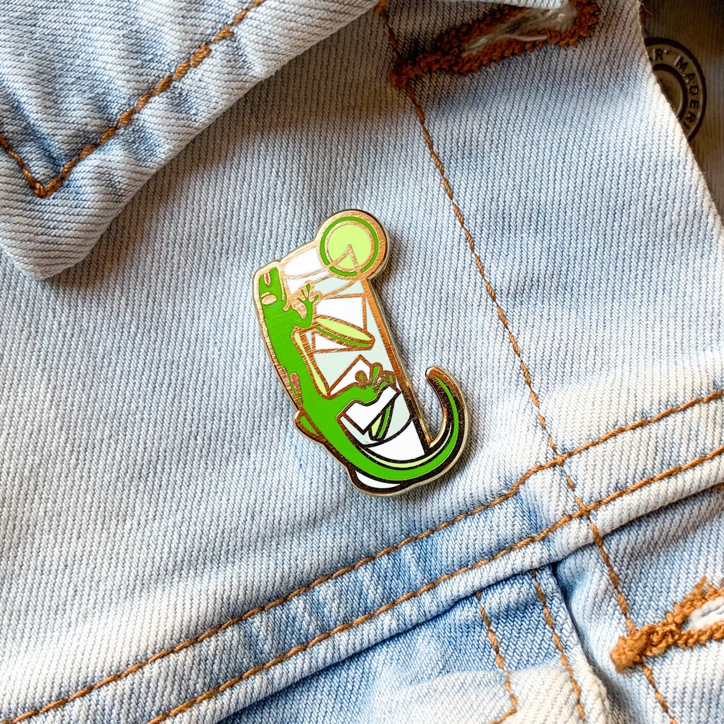 Gecko & Gin Tonic Cocktail Hard Enamel Pin by Cocktail Critters